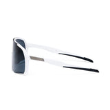 ES16 Enzo Fahrradbrille. Weiß mit grauer polarisierter Linse.